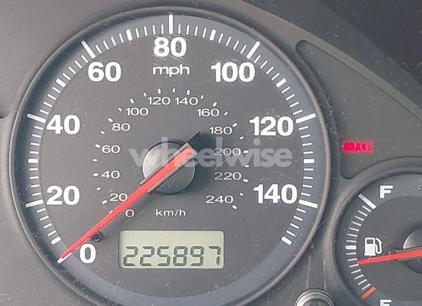 Photo 13 of 2001 Honda Civic LX (VIN JHMES16531S000040)