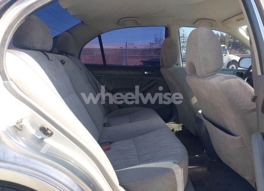 Photo 8 of 2005 Honda Civic LX (VIN JHMES16575S001231)