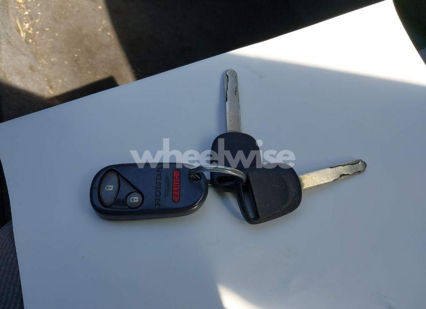 Photo 11 of 2005 Honda Civic LX (VIN JHMES16585S002629)