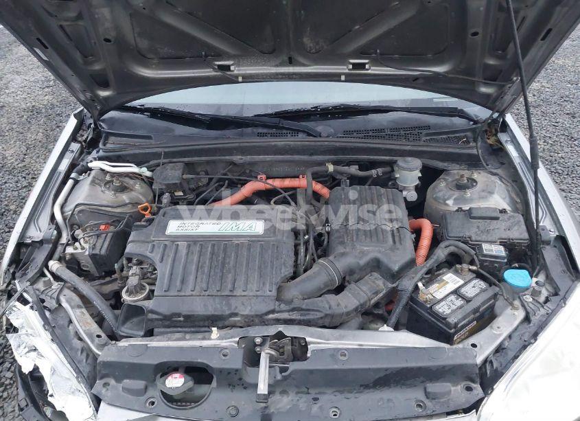Photo 10 of 2005 Honda Civic HYBRID (VIN JHMES96605S013633)