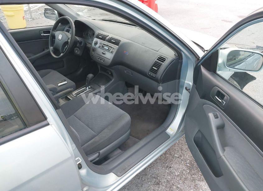 Photo 5 of 2005 Honda Civic HYBRID (VIN JHMES96675S017131)