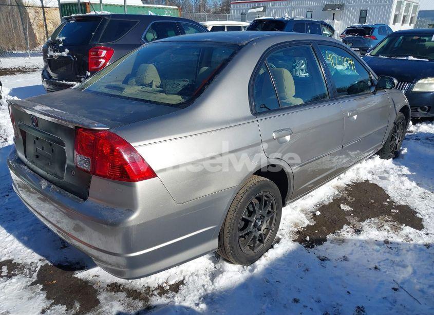 Photo 4 of 2005 Honda Civic HYBRID (VIN JHMES96685S017882)