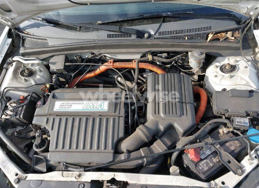 Photo 10 of 2005 Honda Civic HYBRID (VIN JHMES966X5S017396)