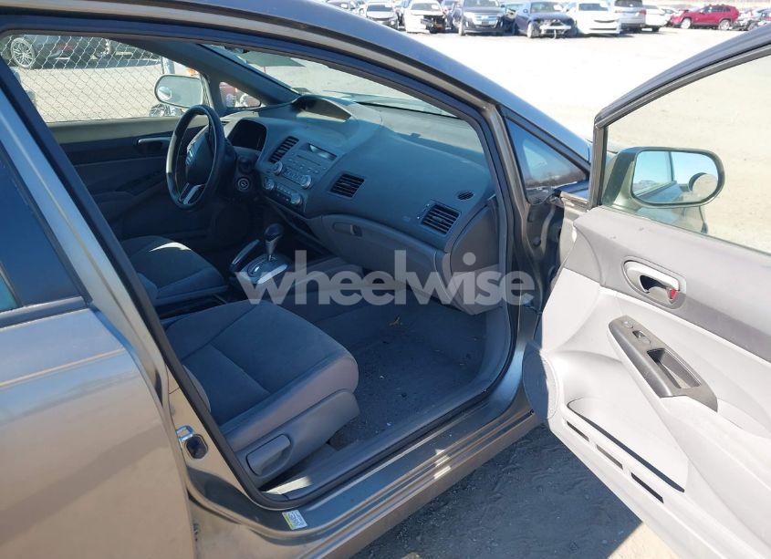 Photo 5 of 2006 Honda Civic LX (VIN JHMFA16536S000683)