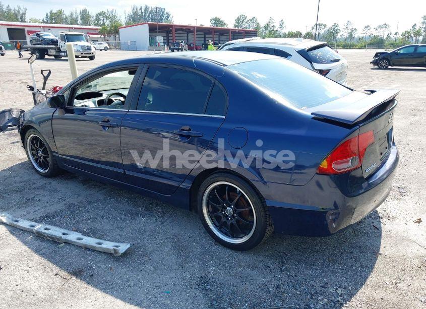 Photo 3 of 2007 Honda Civic LX (VIN JHMFA16537S002595)