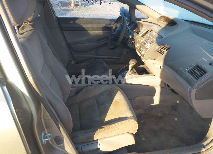 Photo 5 of 2006 Honda Civic LX (VIN JHMFA16576S000699)