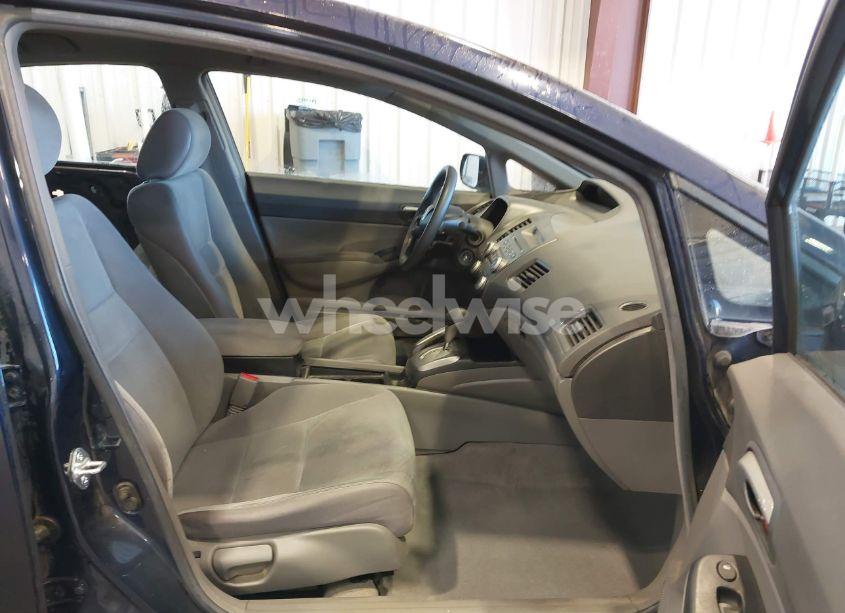 Photo 5 of 2007 Honda Civic LX (VIN JHMFA16577S007587)