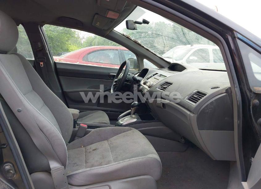 Photo 5 of 2008 Honda Civic LX (VIN JHMFA16598S000139)