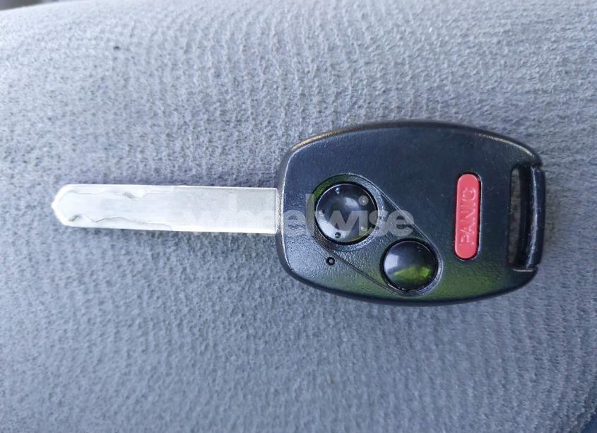 Photo 11 of 2008 Honda Civic LX (VIN JHMFA16598S002070)