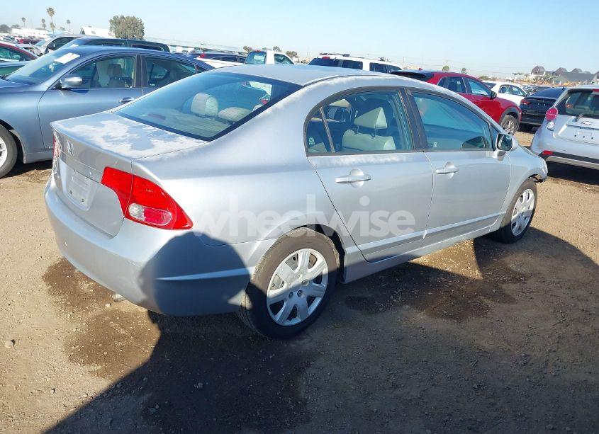 Photo 4 of 2008 Honda Civic LX (VIN JHMFA16598S002070)