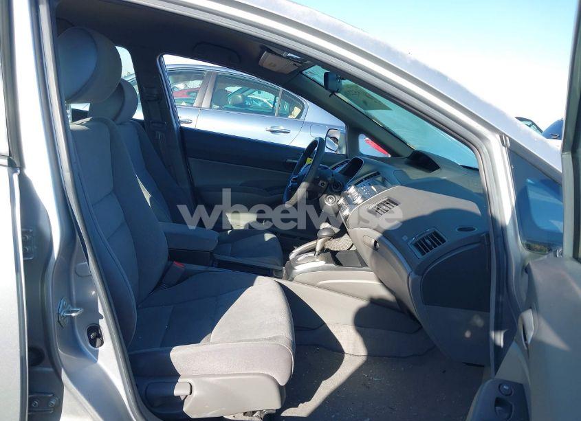 Photo 5 of 2008 Honda Civic LX (VIN JHMFA16598S002070)