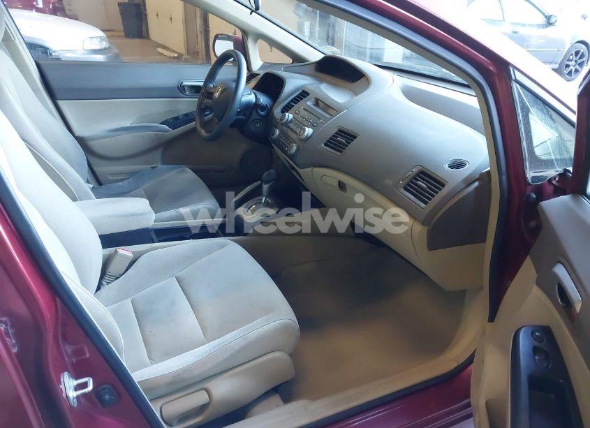 Photo 5 of 2006 Honda Civic LX (VIN JHMFA165X6S012409)