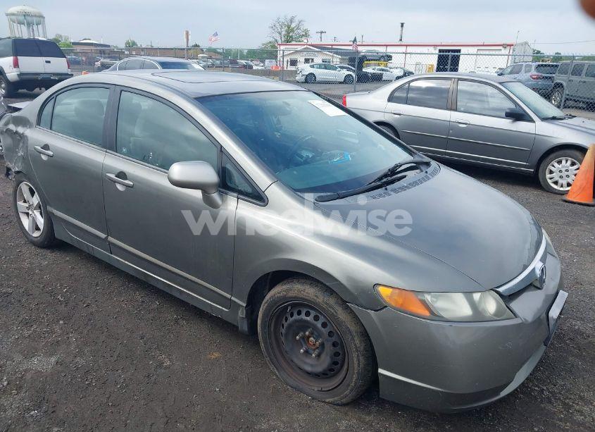 2007 Honda Civic EX (VIN JHMFA16877S002058) main photo
