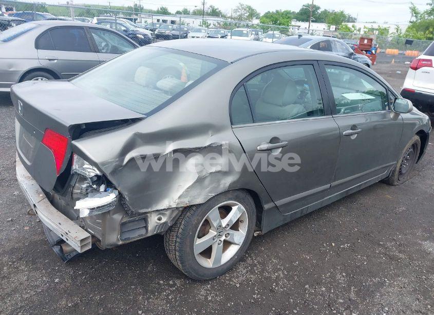 Photo 4 of 2007 Honda Civic EX (VIN JHMFA16877S002058)