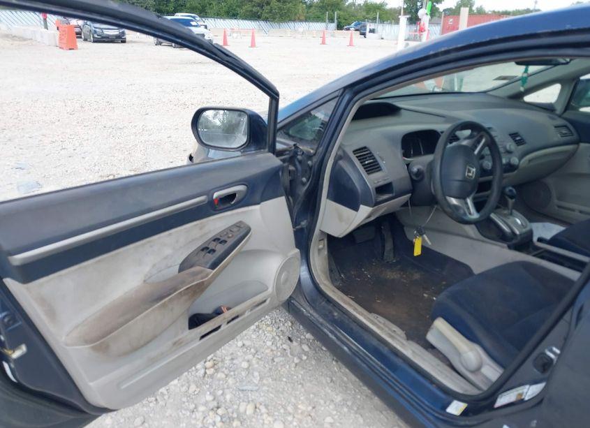 Photo 5 of 2006 Honda Civic HYBRID (VIN JHMFA36226S021929)