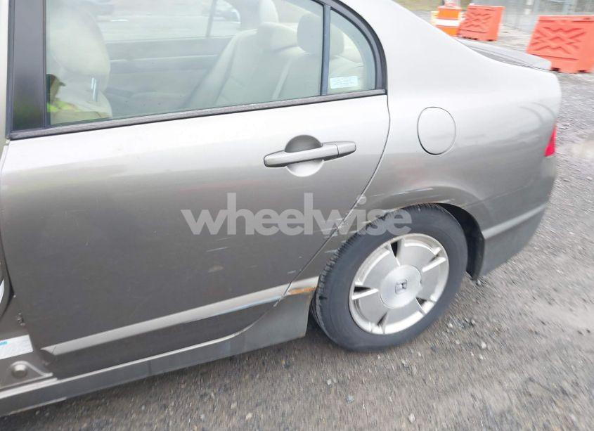 Photo 6 of 2006 Honda Civic HYBRID (VIN JHMFA362X6S004666)