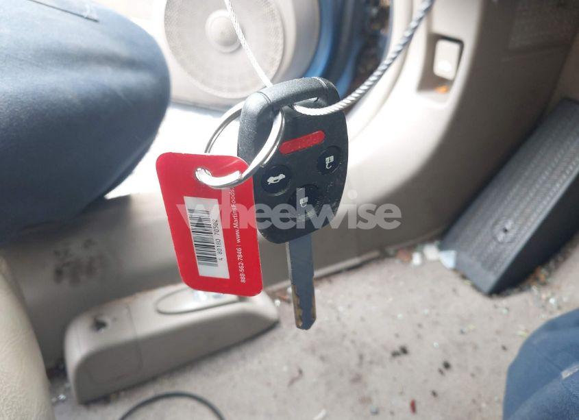 Photo 11 of 2009 Honda Civic HYBRID (VIN JHMFA362X9S012707)