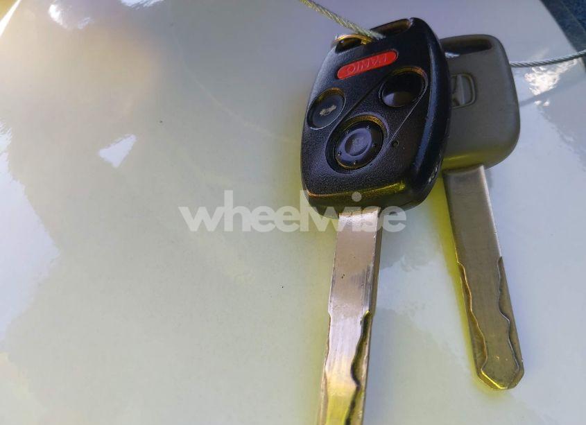 Photo 11 of 2010 Honda Civic HYBRID (VIN JHMFA3F20AS007858)