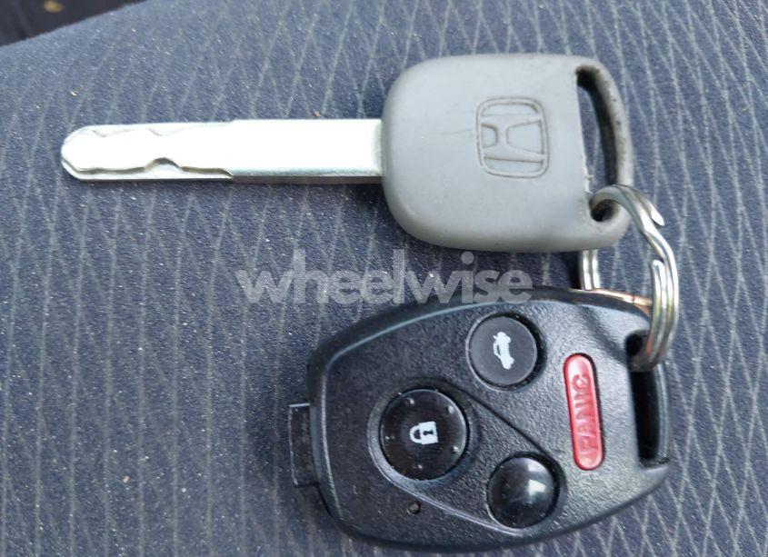 Photo 11 of 2010 Honda Civic HYBRID (VIN JHMFA3F27AS000633)