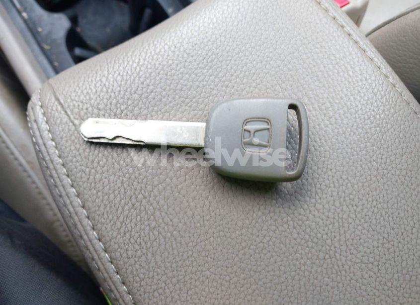 Photo 11 of 2010 Honda Civic HYBRID (VIN JHMFA3F27AS006030)