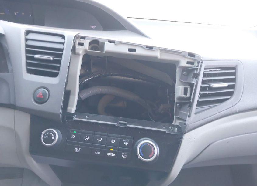 Photo 17 of 2012 Honda Civic SDN LX (VIN JHMFB2F55CS004118)