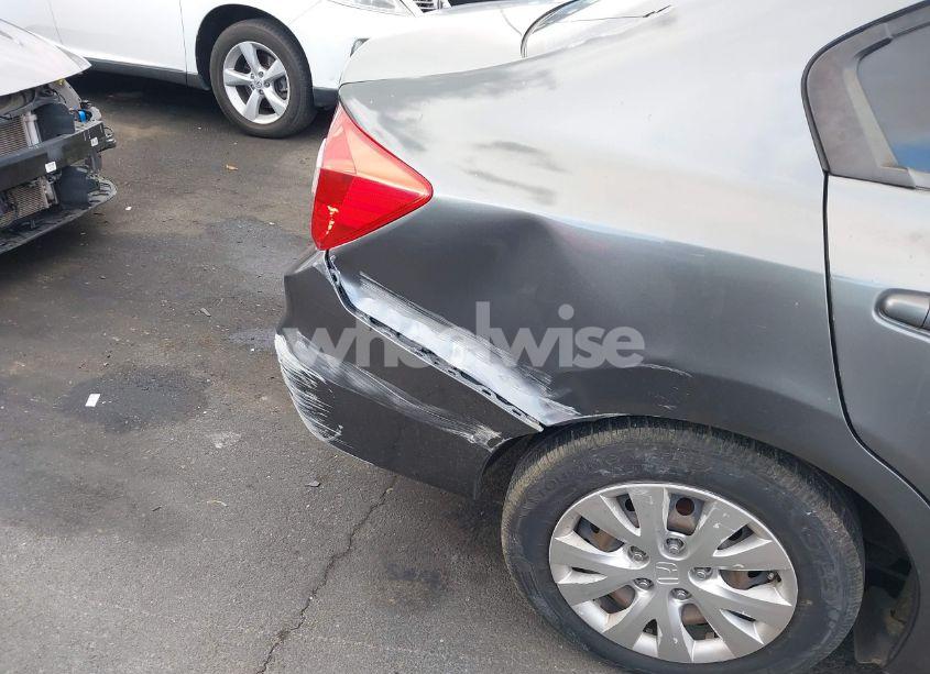 Photo 15 of 2012 Honda Civic LX (VIN JHMFB2F5XCS005376)