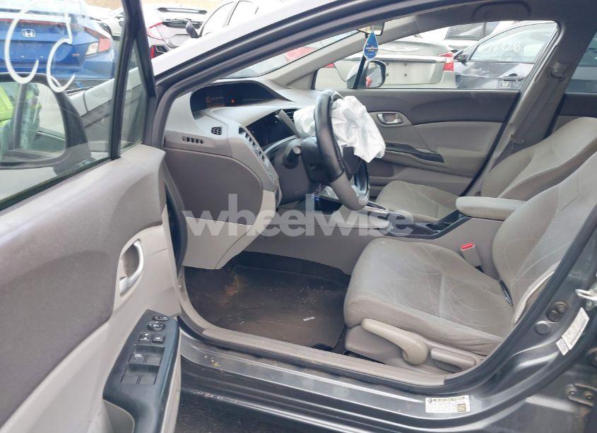 Photo 5 of 2012 Honda Civic LX (VIN JHMFB2F5XCS005376)