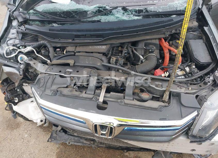 Photo 10 of 2012 Honda Civic HYBRID (VIN JHMFB4F23CS010467)