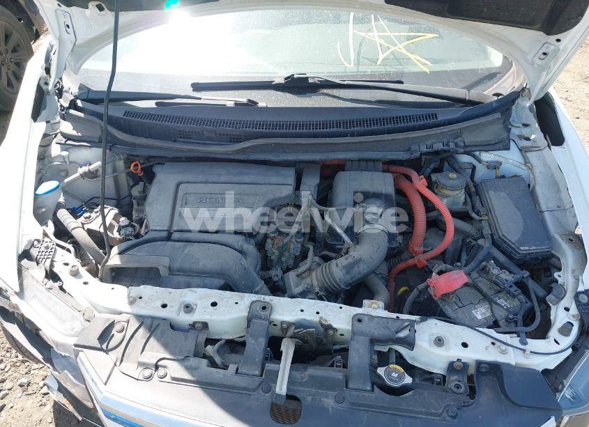 Photo 10 of 2012 Honda Civic HYBRID (VIN JHMFB4F24CS007240)