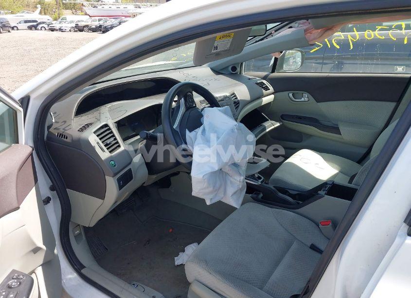 Photo 5 of 2012 Honda Civic HYBRID (VIN JHMFB4F24CS007240)