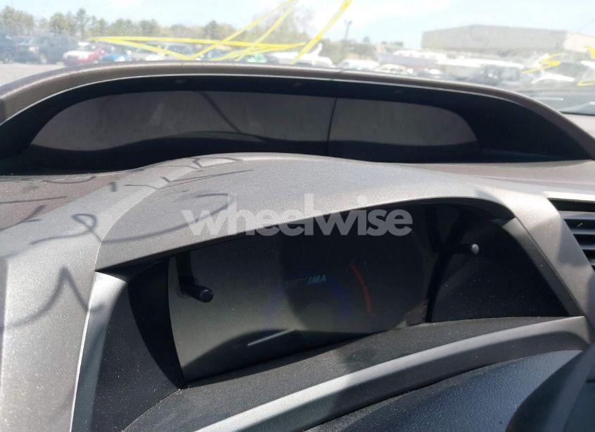 Photo 7 of 2012 Honda Civic HYBRID (VIN JHMFB4F24CS007240)