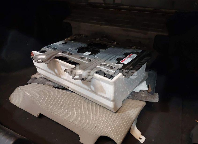 Photo 12 of 2012 Honda Civic HYBRID (VIN JHMFB4F25CS009868)