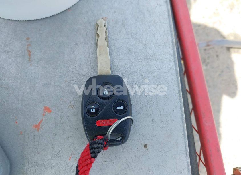 Photo 11 of 2012 Honda Civic HYBRID (VIN JHMFB4F37CS002848)