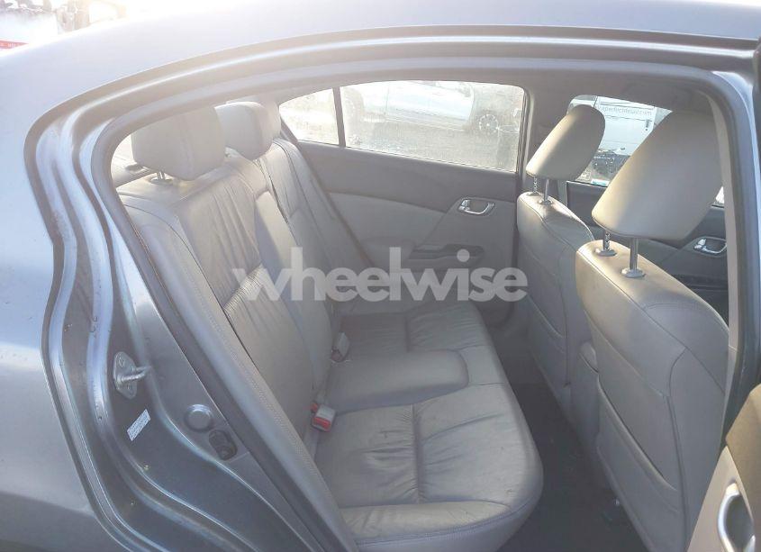 Photo 8 of 2012 Honda Civic HYBRID (VIN JHMFB4F3XCS010233)