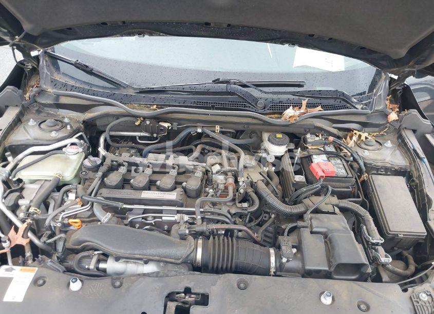 Photo 10 of 2018 Honda Civic EX-T (VIN JHMFC1F30JX005442)