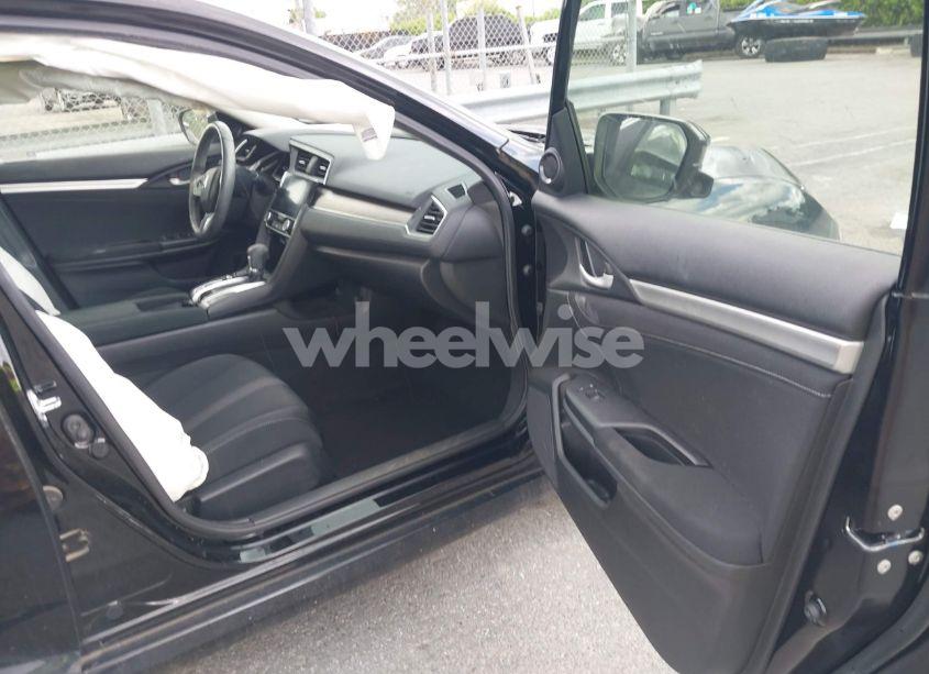 Photo 5 of 2018 Honda Civic EX-T (VIN JHMFC1F30JX005442)