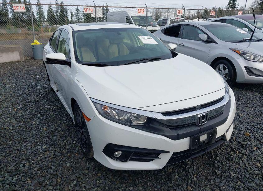 2018 Honda Civic EX-T (VIN JHMFC1F30JX015727) main photo