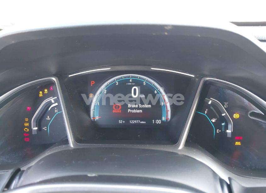 Photo 7 of 2018 Honda Civic EX-T (VIN JHMFC1F30JX037372)