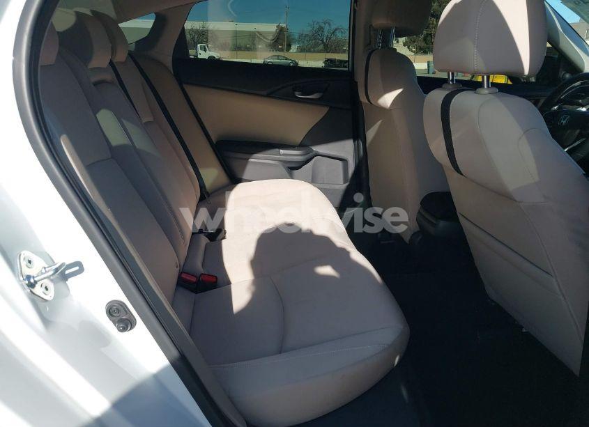 Photo 8 of 2019 Honda Civic EX (VIN JHMFC1F30KX006950)