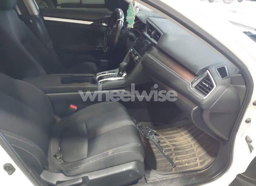 Photo 5 of 2018 Honda Civic EX-T (VIN JHMFC1F31JX009273)