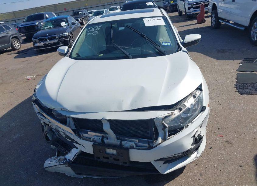 Photo 12 of 2018 Honda Civic EX-T (VIN JHMFC1F31JX027465)