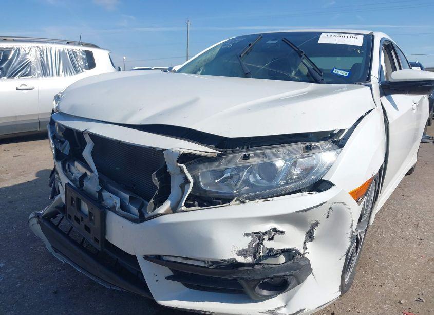 Photo 6 of 2018 Honda Civic EX-T (VIN JHMFC1F31JX027465)