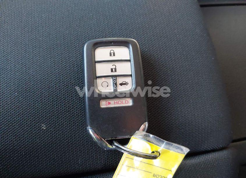 Photo 11 of 2018 Honda Civic EX-T (VIN JHMFC1F31JX032407)