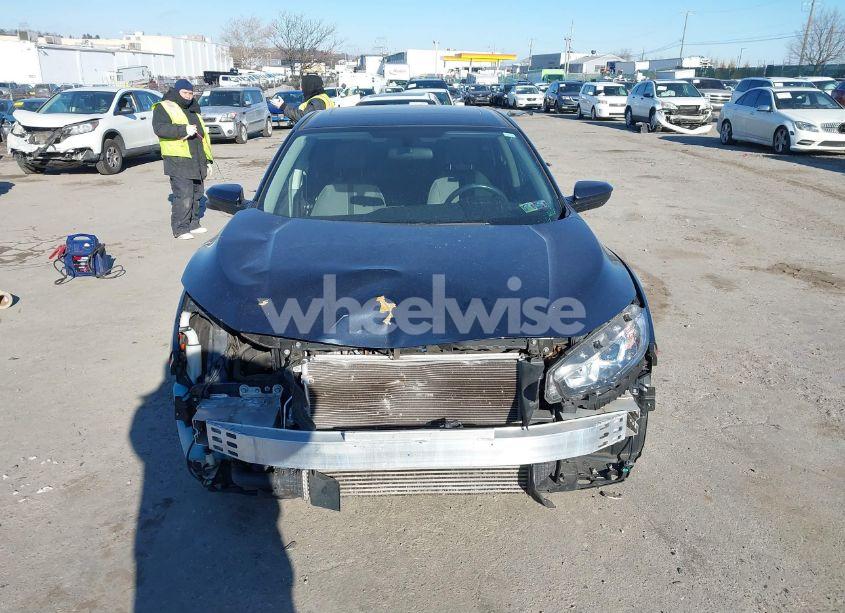 Photo 12 of 2018 Honda Civic EX-T (VIN JHMFC1F31JX032407)