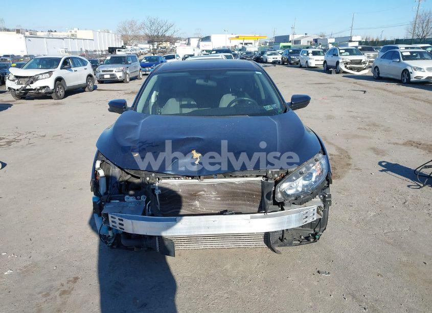 Photo 6 of 2018 Honda Civic EX-T (VIN JHMFC1F31JX032407)