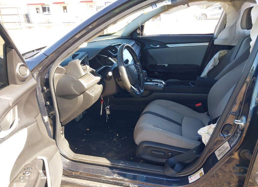 Photo 5 of 2019 Honda Civic EX (VIN JHMFC1F31KX000171)