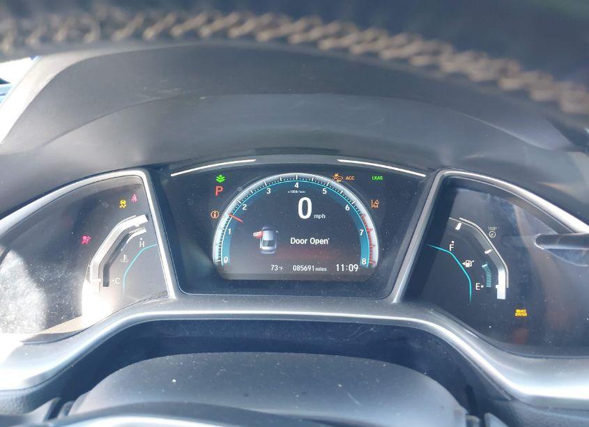 Photo 7 of 2019 Honda Civic EX (VIN JHMFC1F31KX000171)