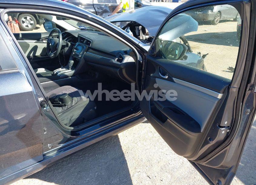 Photo 5 of 2019 Honda Civic EX (VIN JHMFC1F31KX005256)