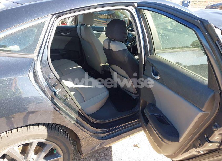 Photo 8 of 2019 Honda Civic EX (VIN JHMFC1F31KX005256)