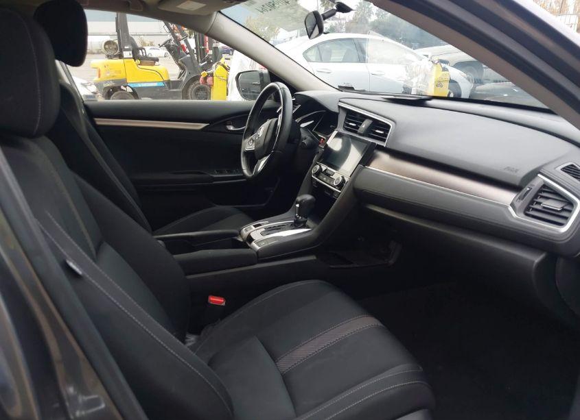 Photo 5 of 2018 Honda Civic EX-T (VIN JHMFC1F32JX005989)